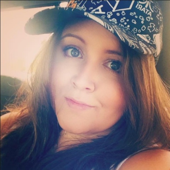 Welcome to Ottawa Revival's closet! - Picture 2 of 2